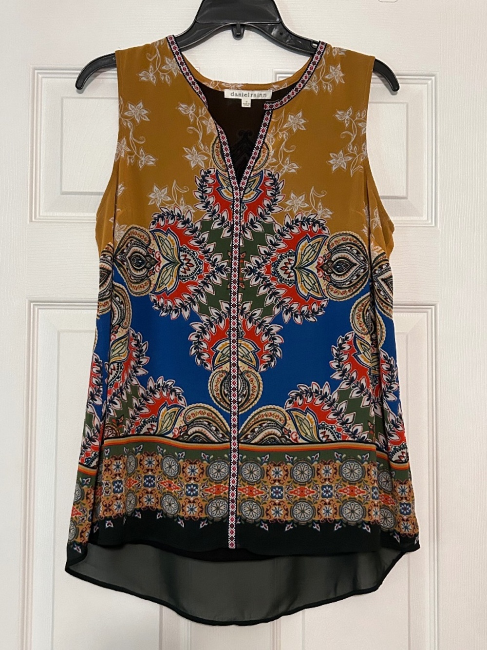 Daniel Rainn Boho Paisley Print Sleeveless Blouse Size M